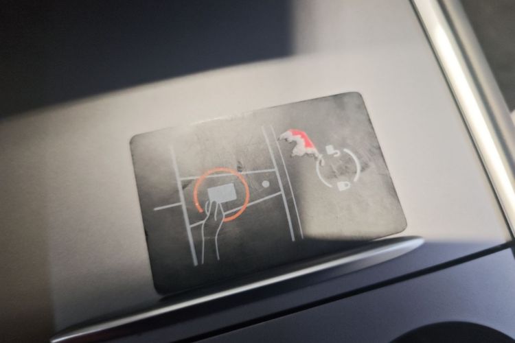 Tesla Model 3 2022 imagem de carro #9