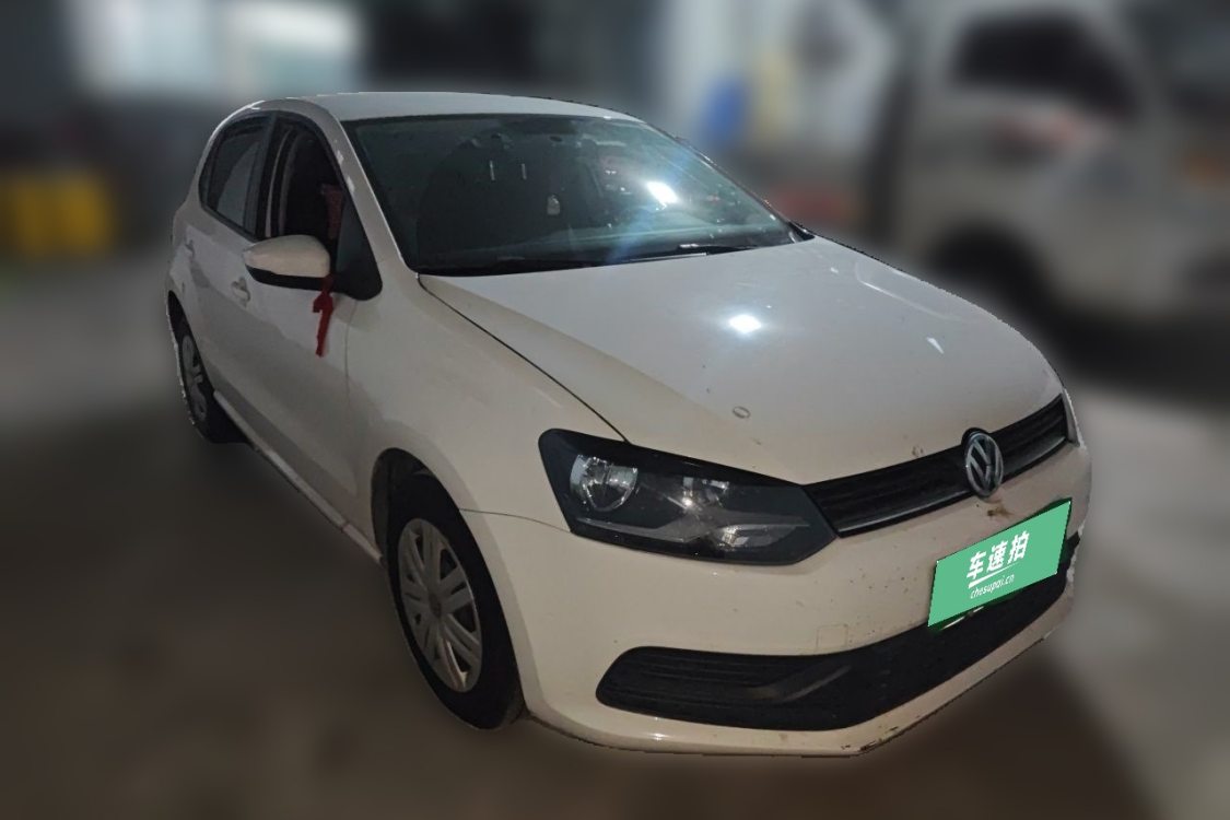 Volkswagen Polo 2019 car image #2