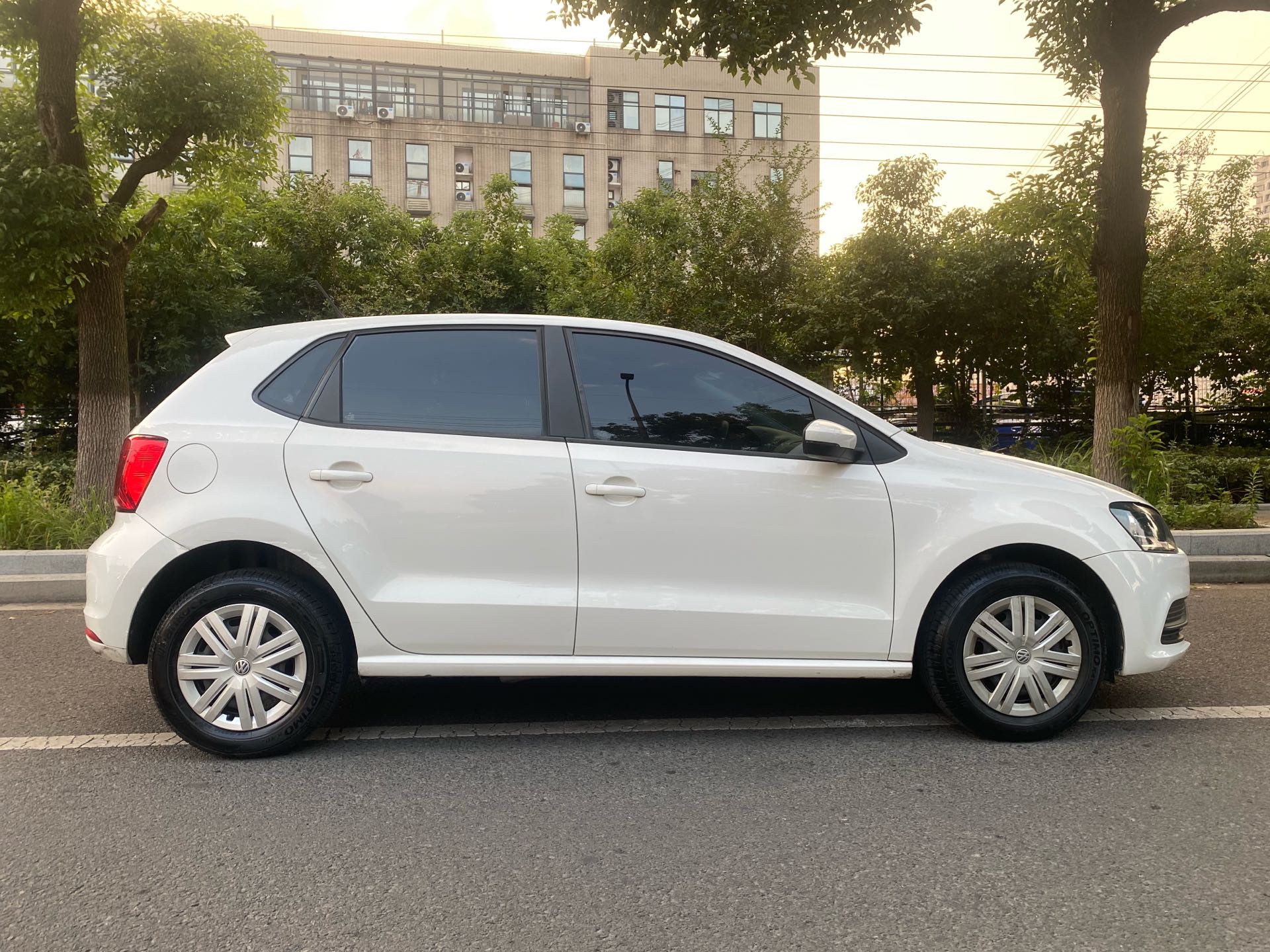 Volkswagen Polo 2017 immagine di auto #5