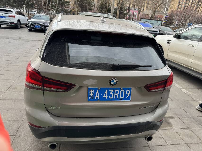 BMW X1 2021 car image #3