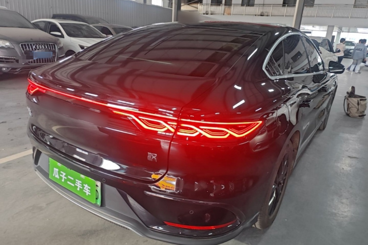 BYD Han 2024 car image #7