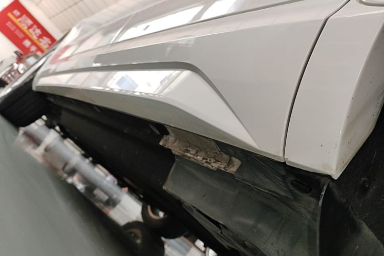 Audi Q3 2019 car image #28