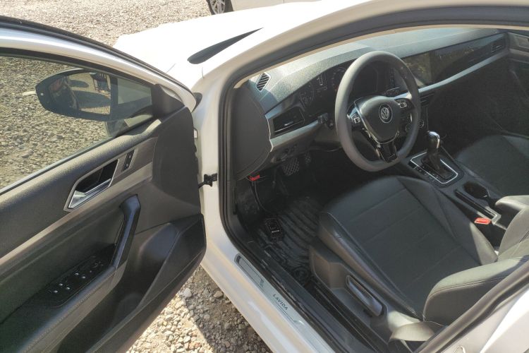 Volkswagen Lavida 2019 #16 Volkswagen Lavida 2019 car image #16