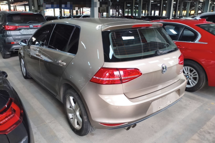 Volkswagen Golf 2016 car image #5