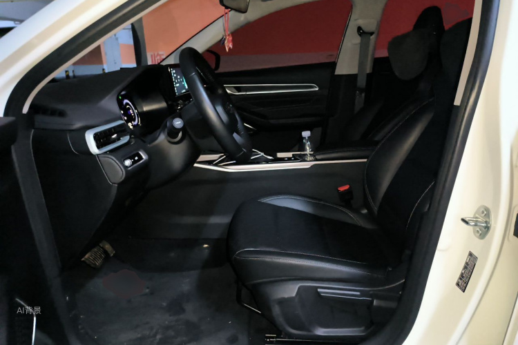 GEELY Emgrand 2022 car image #17