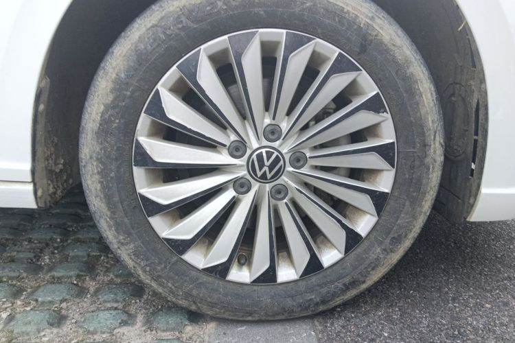 Volkswagen Lavida 2021 car image #6