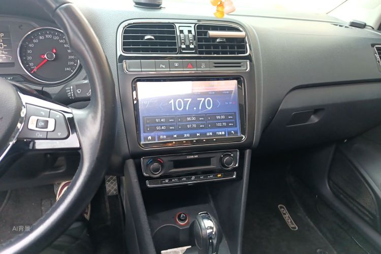 Volkswagen Polo 2017 #15 Volkswagen Polo 2017 car image #15