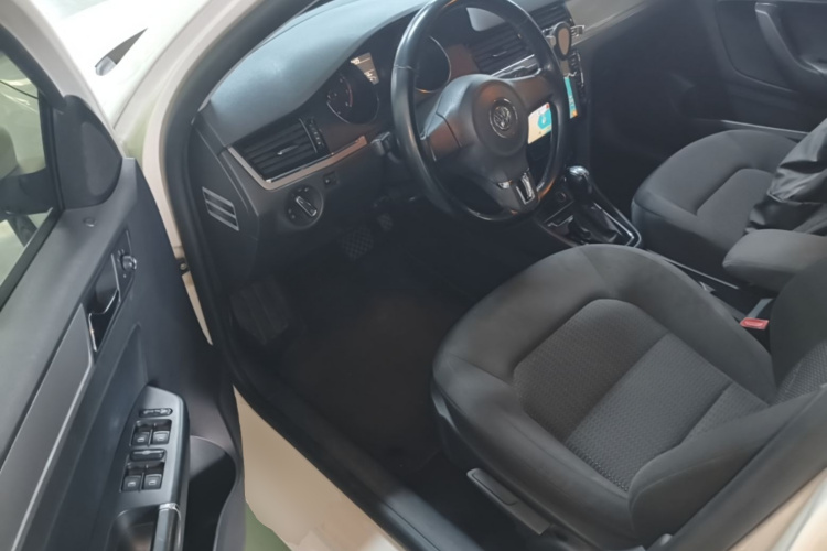 Volkswagen Bora 2015 #16 Volkswagen Bora 2015 immagine di auto #16