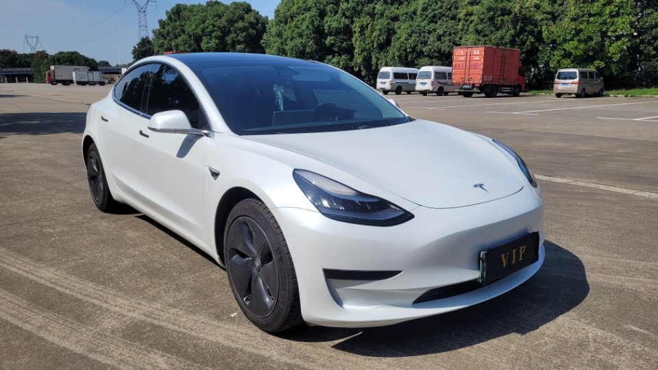 Tesla Model 3 (Imported) 2019 car image #24