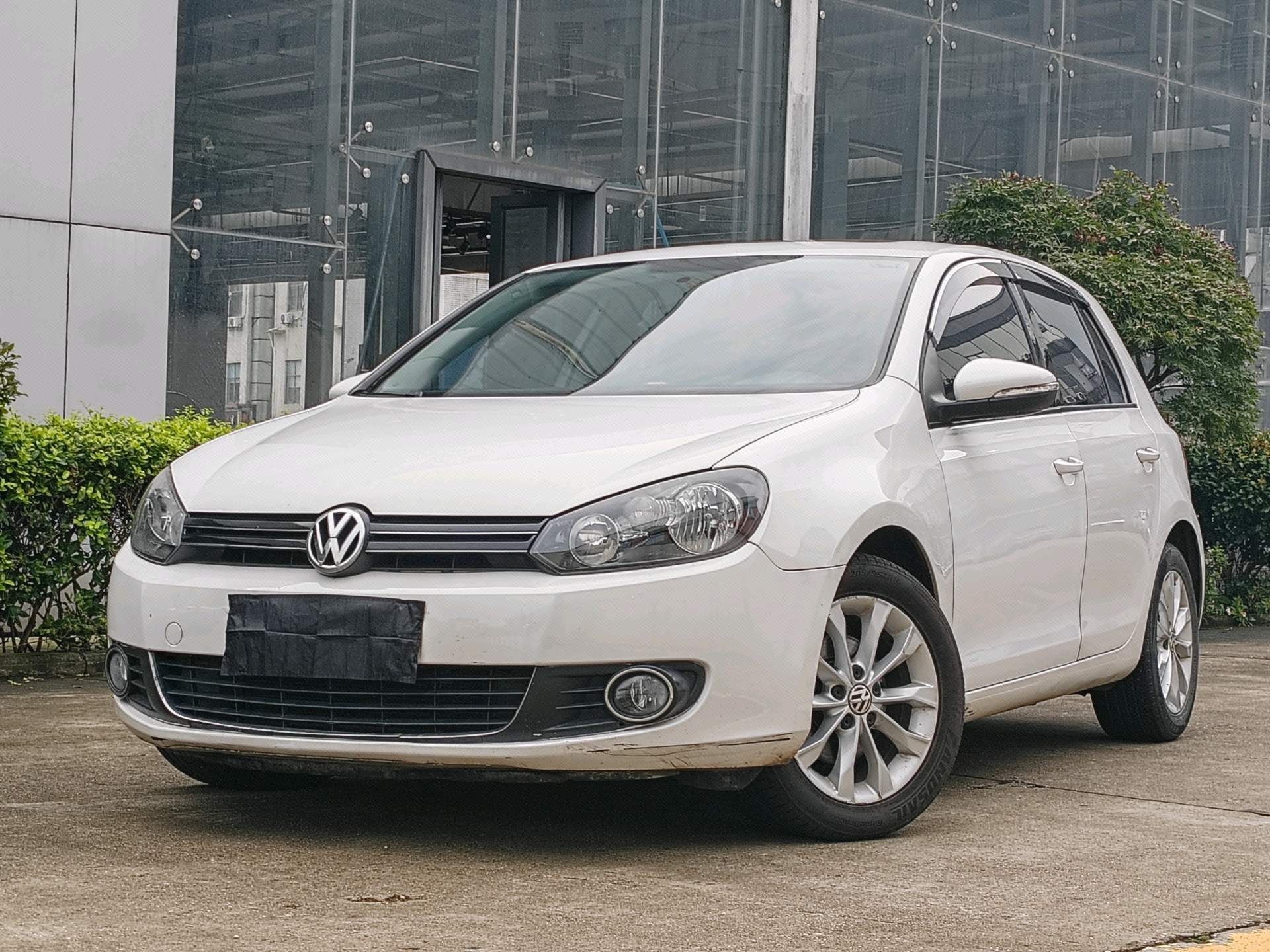Volkswagen Golf 2012 Volkswagen Golf 2012 car image