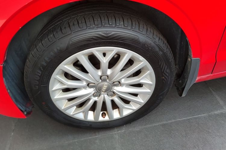 Audi A3 2015 car image #9