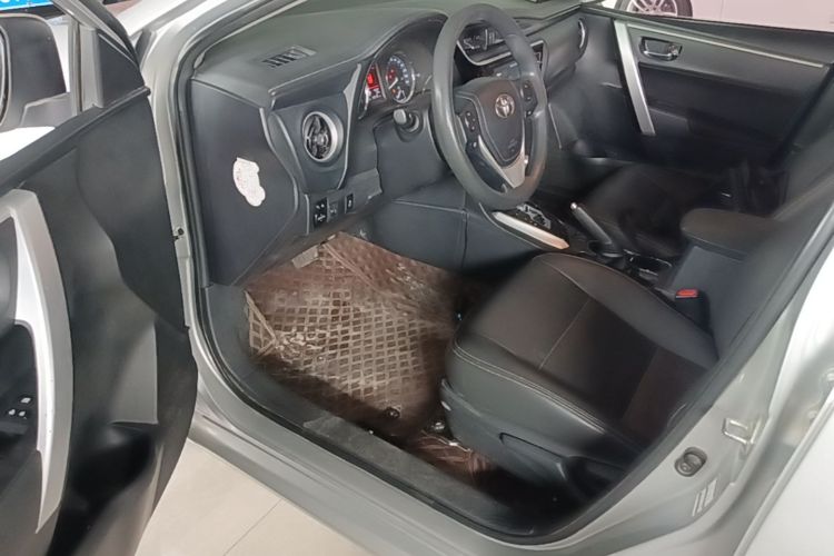Toyota Corolla 2019 car image #16