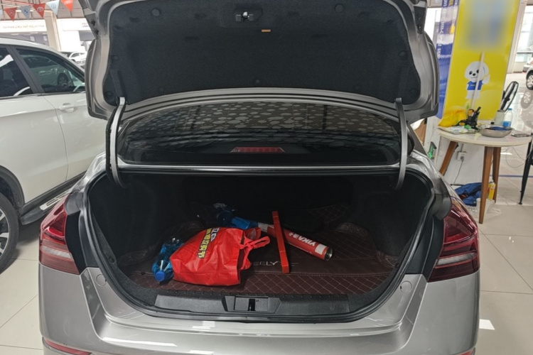 GEELY Emgrand 2021 #19 GEELY Emgrand 2021 car image #19