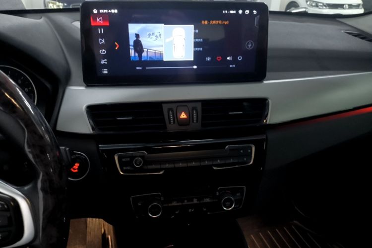 BMW X1 2017 #17 BMW X1 2017 car image #17