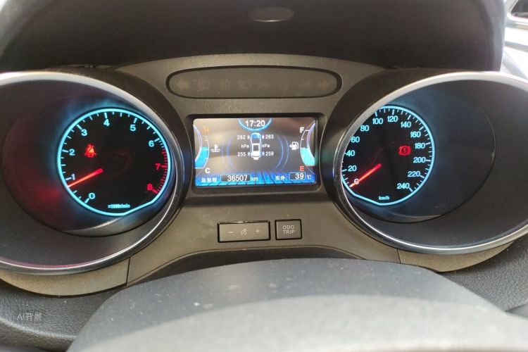 BYD Yuan 2016 car image #14