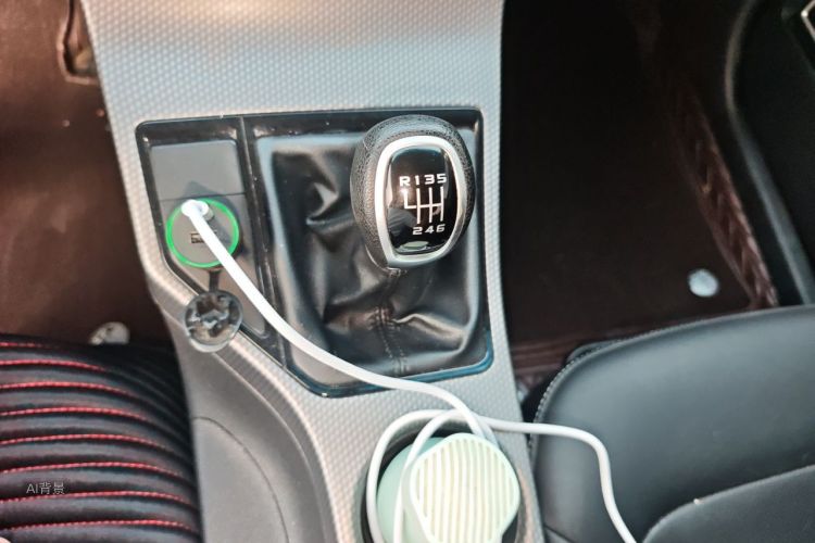GEELY Emgrand GS 2018 car image #16