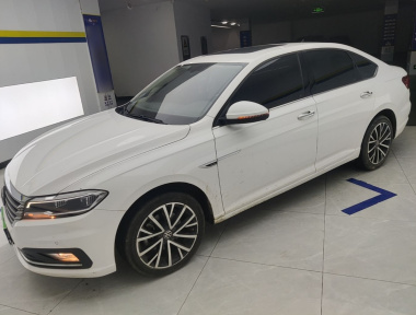 Volkswagen Lavida 2021 car image 