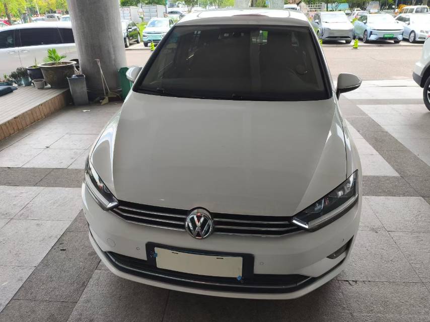 Volkswagen Golf Sportsvan 2016 صورة سيارة #2