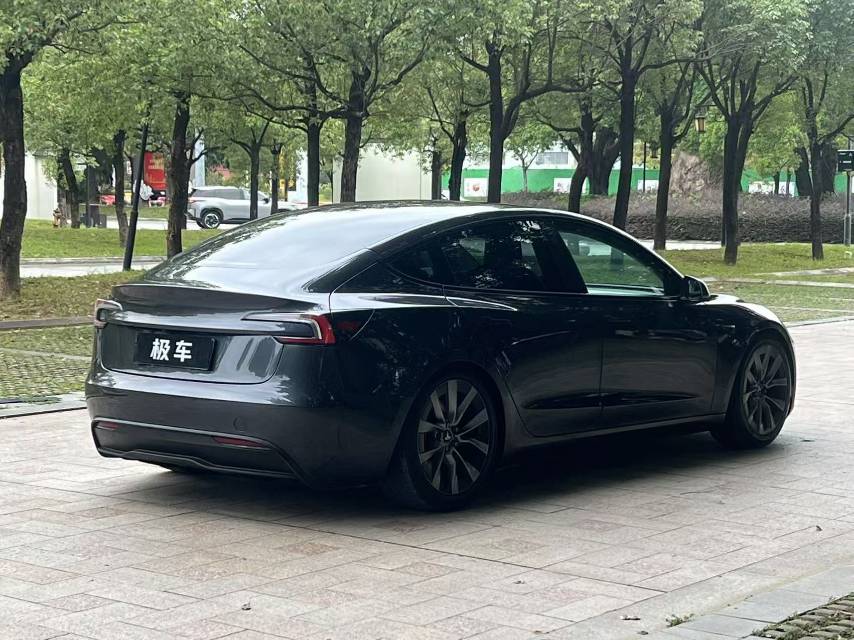 Tesla Model 3 2025 #9 Tesla Model 3 2025 car image #9