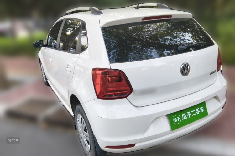 Volkswagen Polo 2015 car image #5