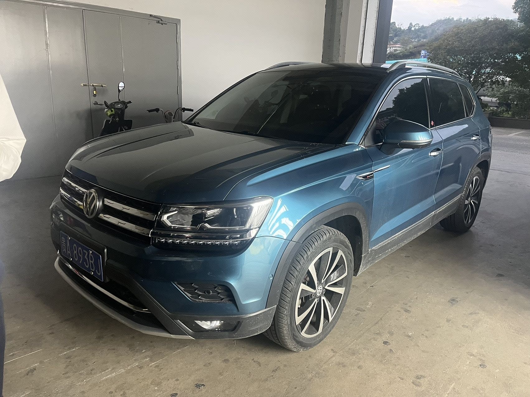 2019 2019 car image