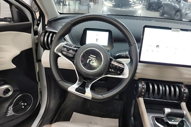 BYD Yuan Plus 2024 car image #11