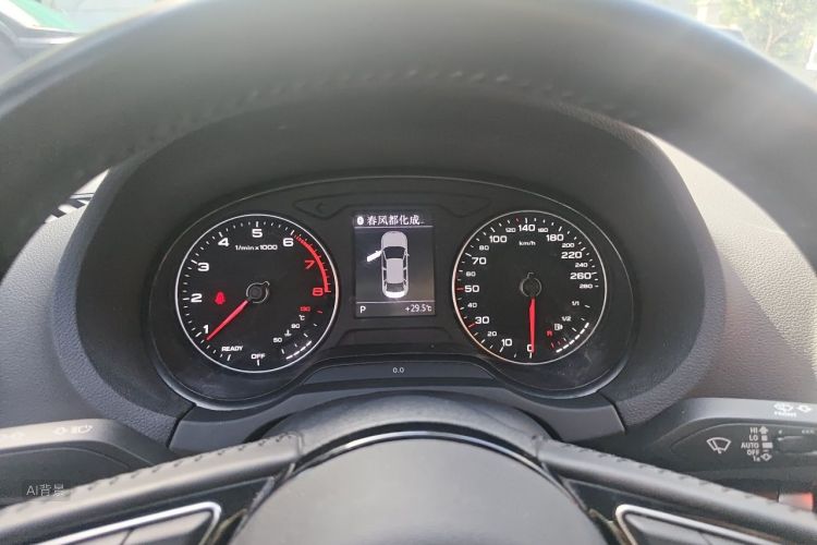 Audi A3 2019 car image #13