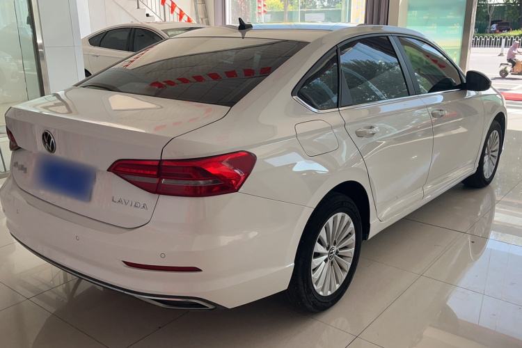 Volkswagen Lavida 2020 car image #7