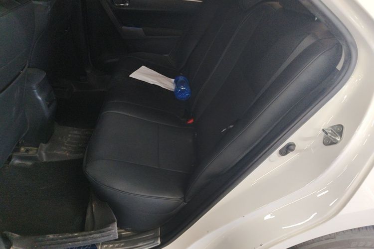 Toyota Corolla 2019 #17 Toyota Corolla 2019 car image #17