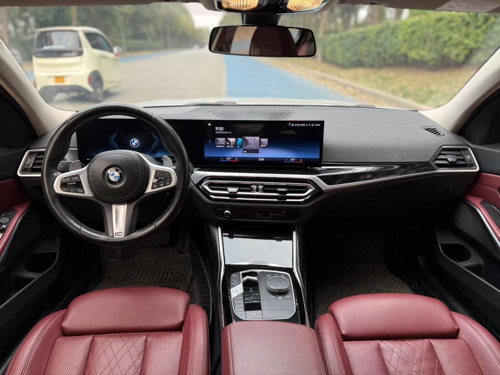 BMW 3 Series 2022 imagem de carro #7