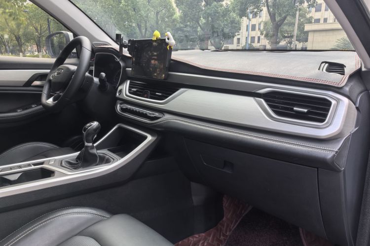 GEELY Vision X6 2019 #18 GEELY Vision X6 2019 car image #18