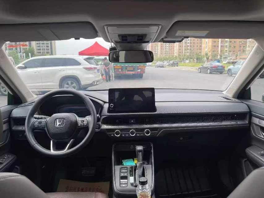 Honda CR-V 2024 car image #3
