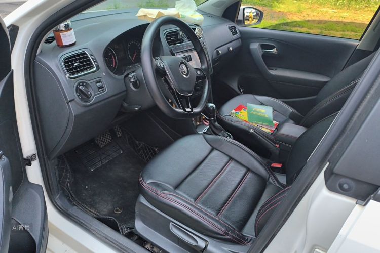 Volkswagen Polo 2017 #17 Volkswagen Polo 2017 car image #17