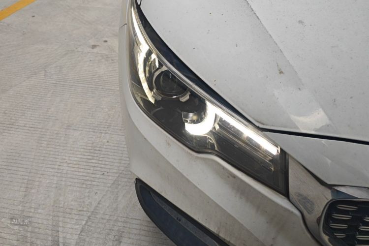 MG ZS 2018 #8 MG ZS 2018 car image #8