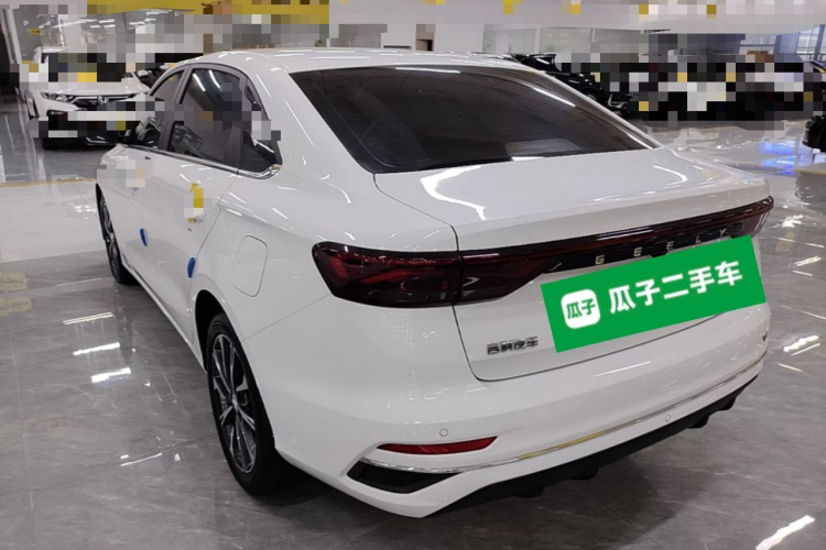 GEELY Emgrand 2025 #5 GEELY Emgrand 2025 car image #5