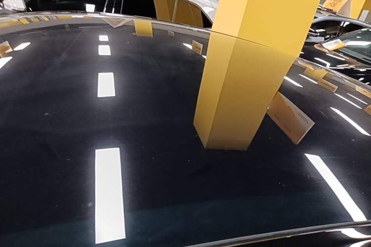 Tesla Model Y 2022 car image #25