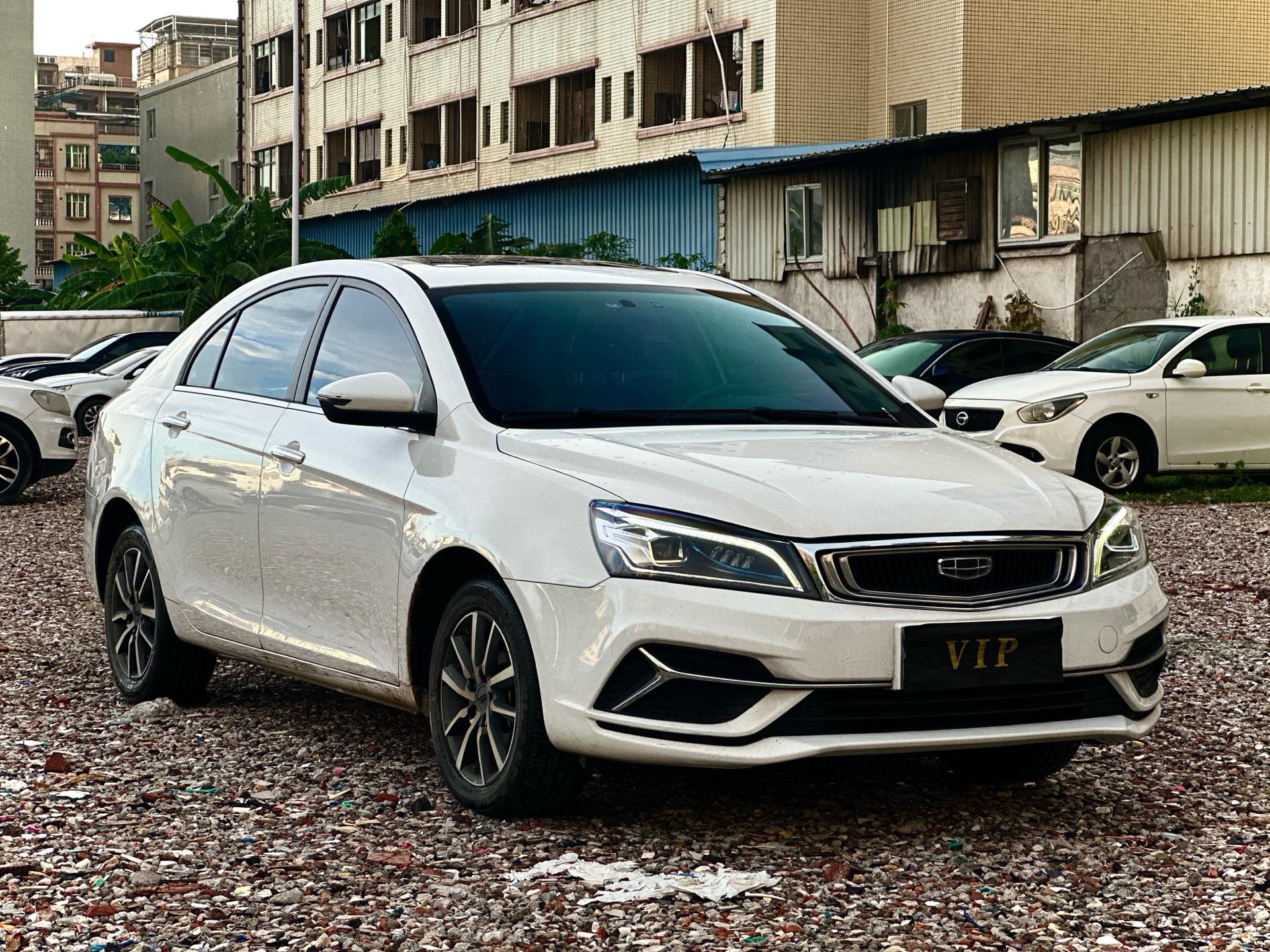 GEELY Emgrand 2020 car image #2