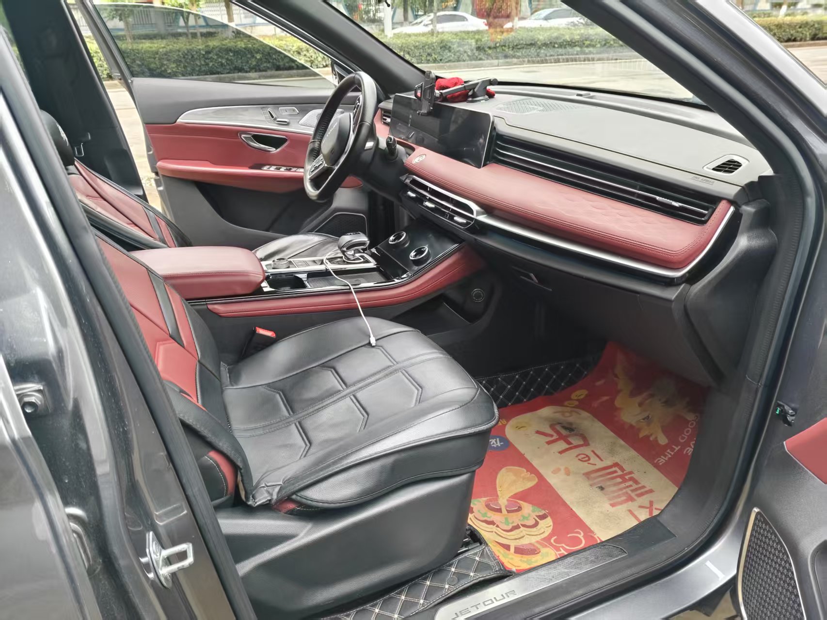 Jetour X70 PLUS 2024 car image #5