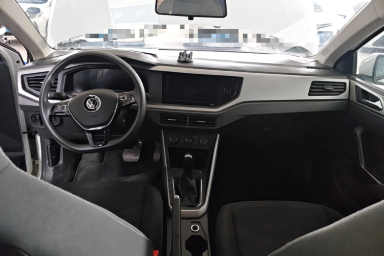 Volkswagen Polo 2023 car image #10