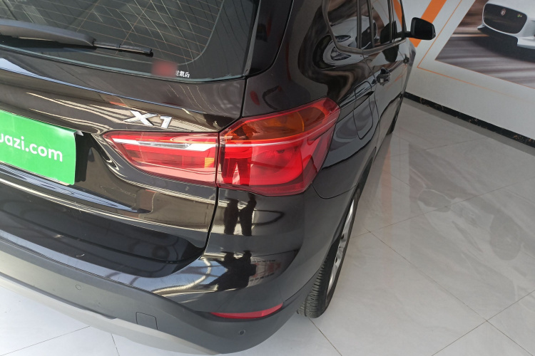 BMW X1 2017 car image #8