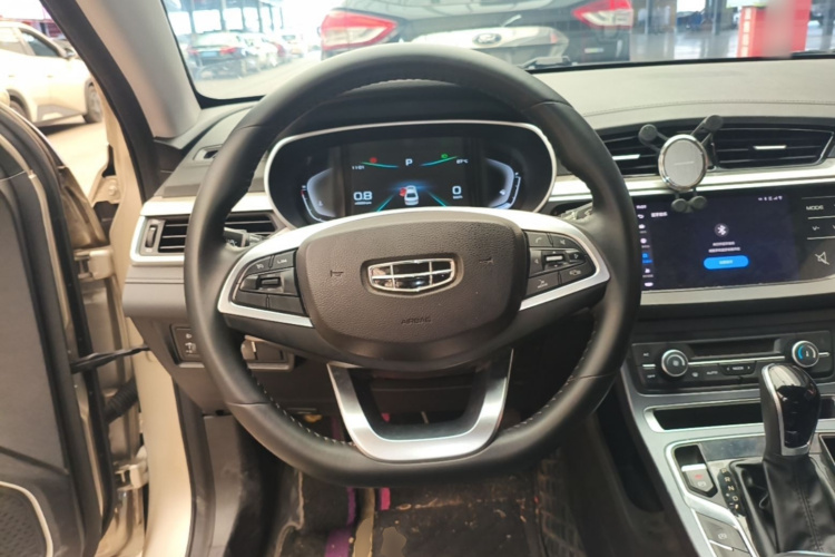 GEELY Emgrand 2020 #11 GEELY Emgrand 2020 car image #11
