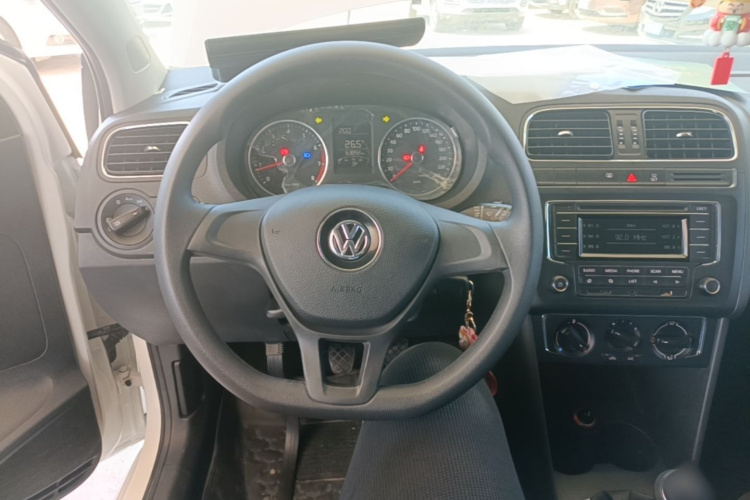 Volkswagen Polo 2016 image de voiture #11