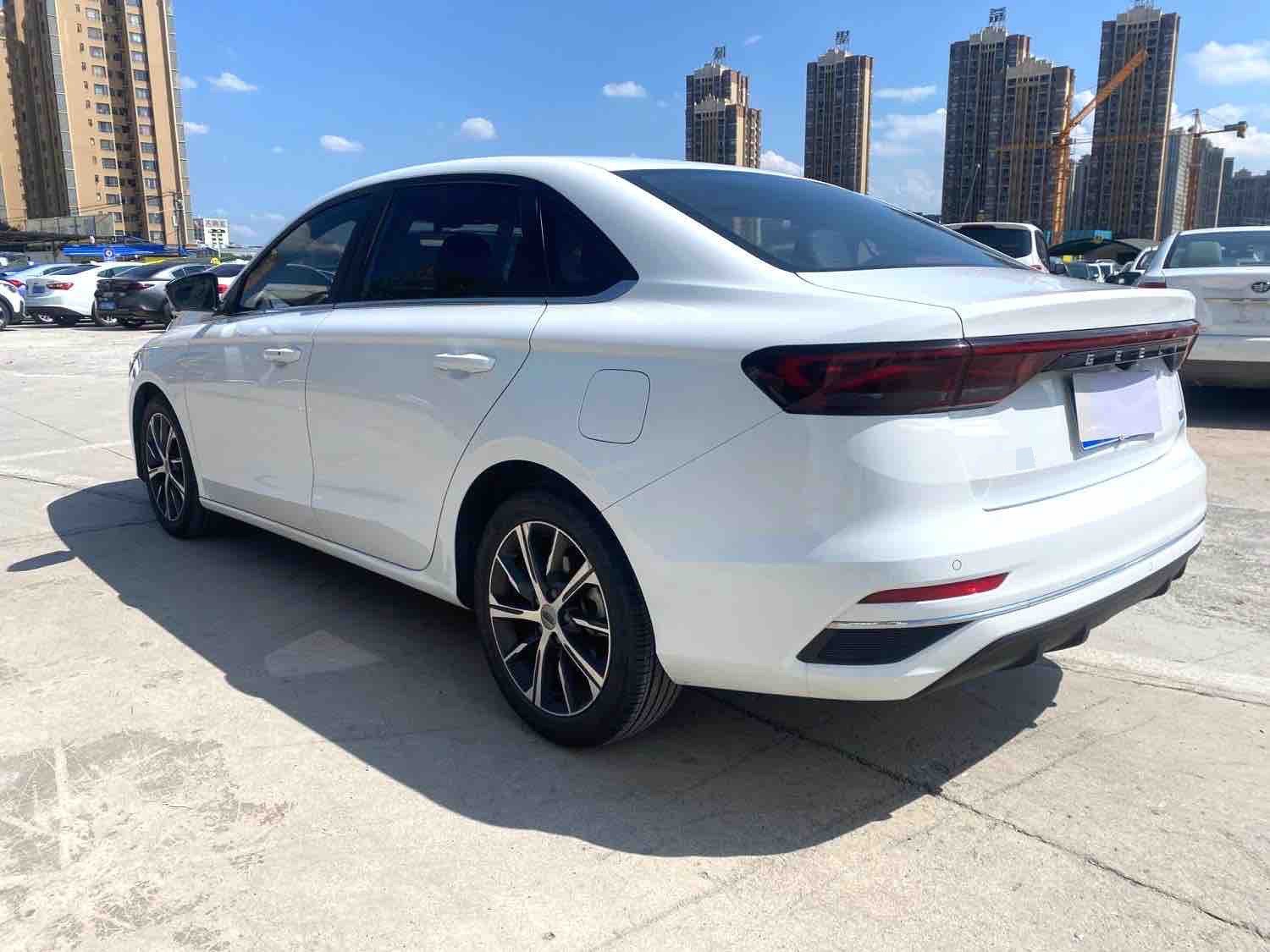 GEELY Emgrand 2021 imagem de carro #8