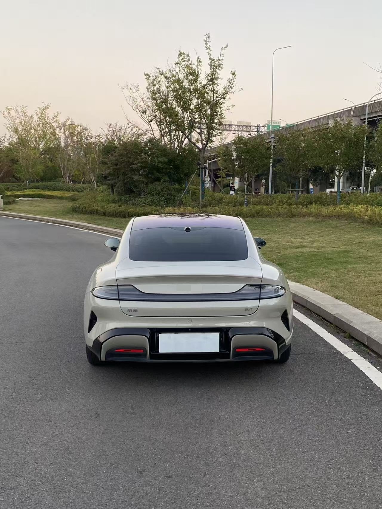 MI SU7 2025 #4 MI SU7 2025 imagen de coche #4