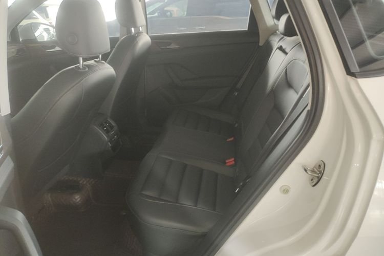 Volkswagen Tharu 2022 #17 Volkswagen Tharu 2022 car image #17