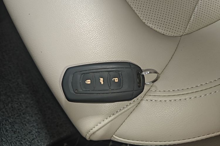 GEELY Emgrand 2017 #9 GEELY Emgrand 2017 car image #9
