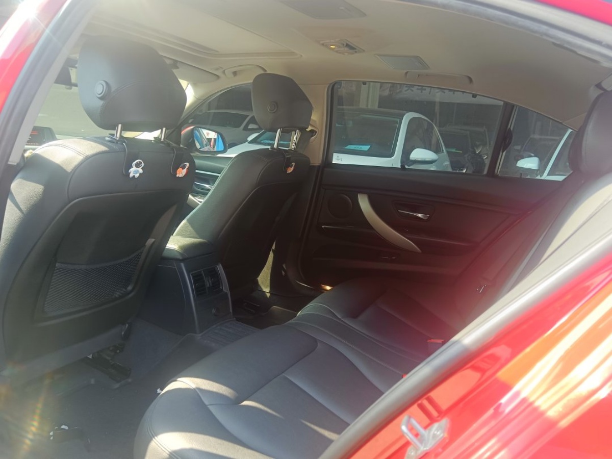 BMW 3 Series 2015 car image #3