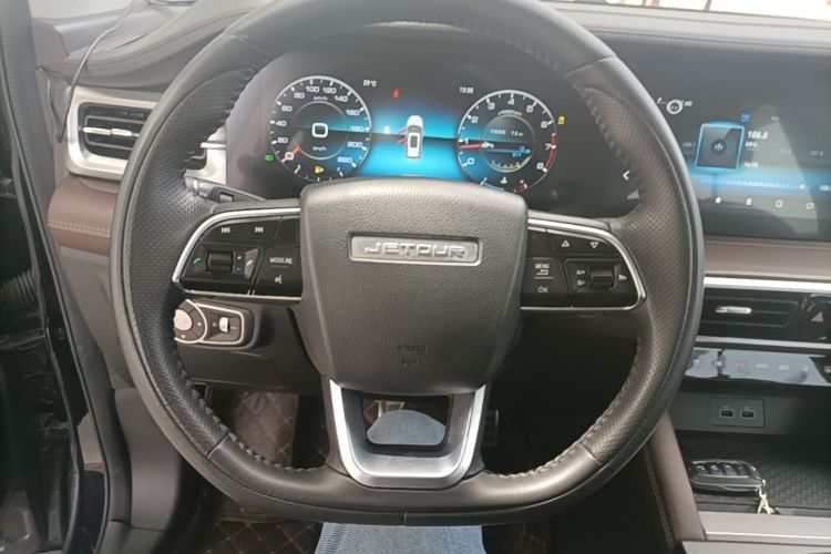 Jetour X90 PLUS 2023 car image #15
