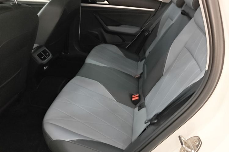 Volkswagen Lavida 2022 car image #17