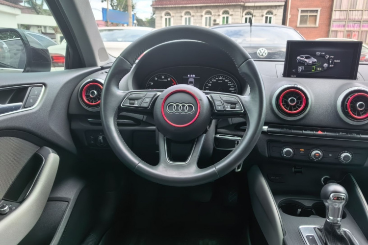 Audi A3 2019 #11 Audi A3 2019 car image #11
